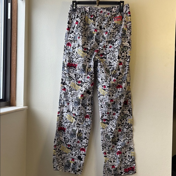 Disney Parks Women’s Mickey Pajama Pants Size Small - Picture 4 of 4